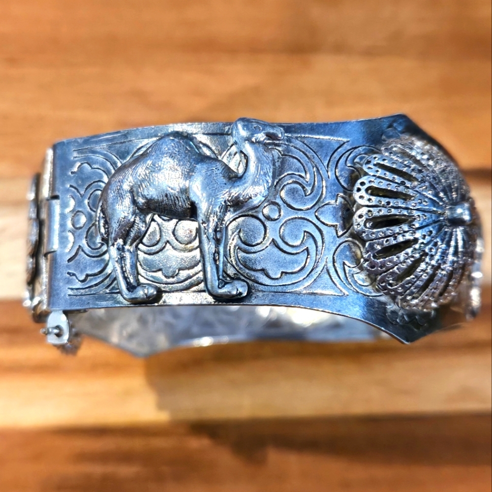 Vintage Arabian Cuff Bangle